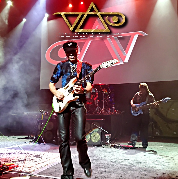 SteveVai2022-12-03TheTheatreAtAceHotelLosAngelesCA (1).jpg